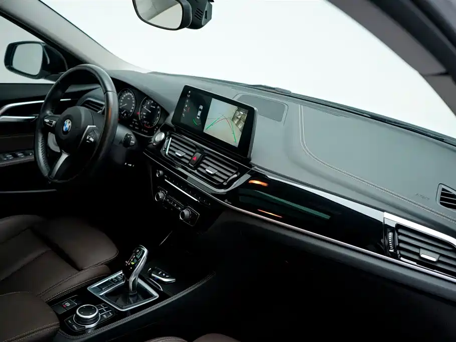 BMW BMW 1 Series 2021 Model Update 120i M Sport Shadow Night Edition 2021 - thumbnail 17
