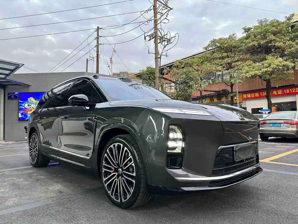 NIO NIO ES8 2026 Signature Edition 6-Seat Executive 2025 - thumbnail 8