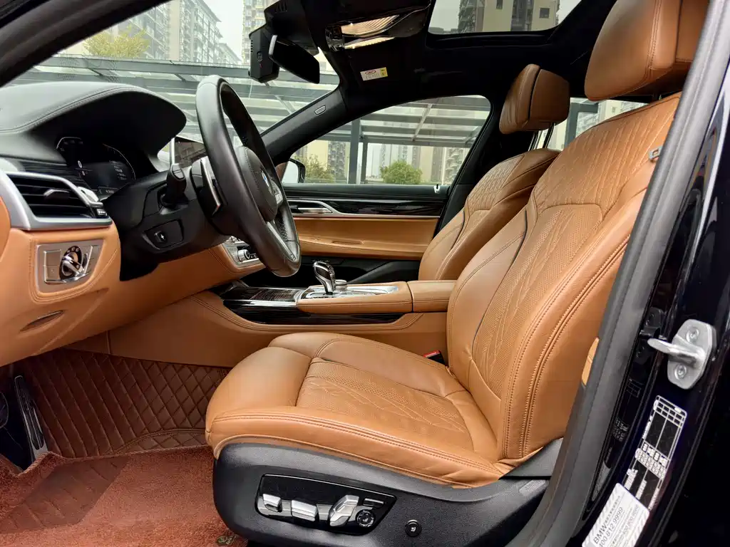 BMW BMW 7 Series 2021 730Li M Sport Package 2022 - thumbnail 8