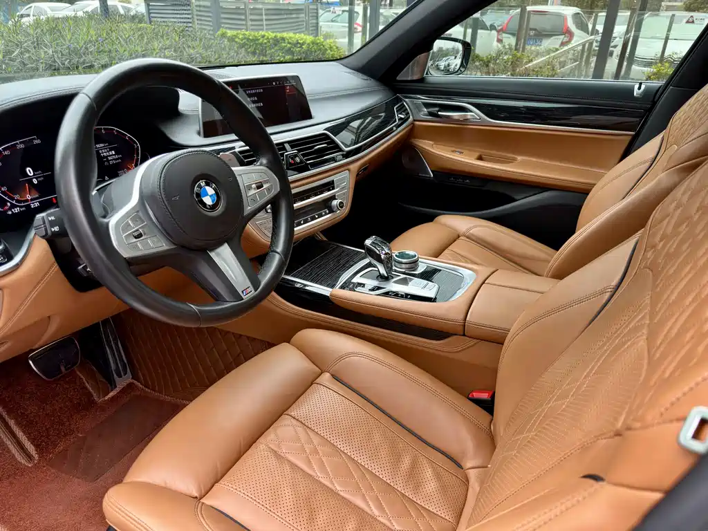 BMW BMW 7 Series 2021 730Li M Sport Package 2022 - thumbnail 9