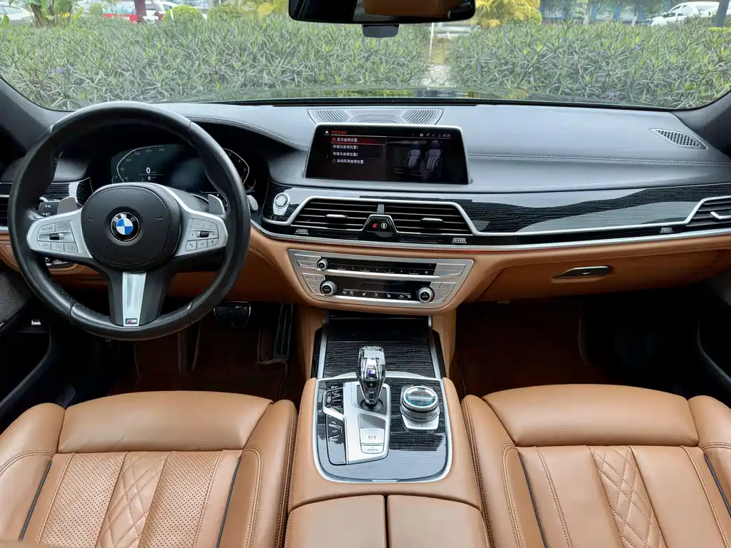 BMW BMW 7 Series 2021 730Li M Sport Package 2022 - thumbnail 10
