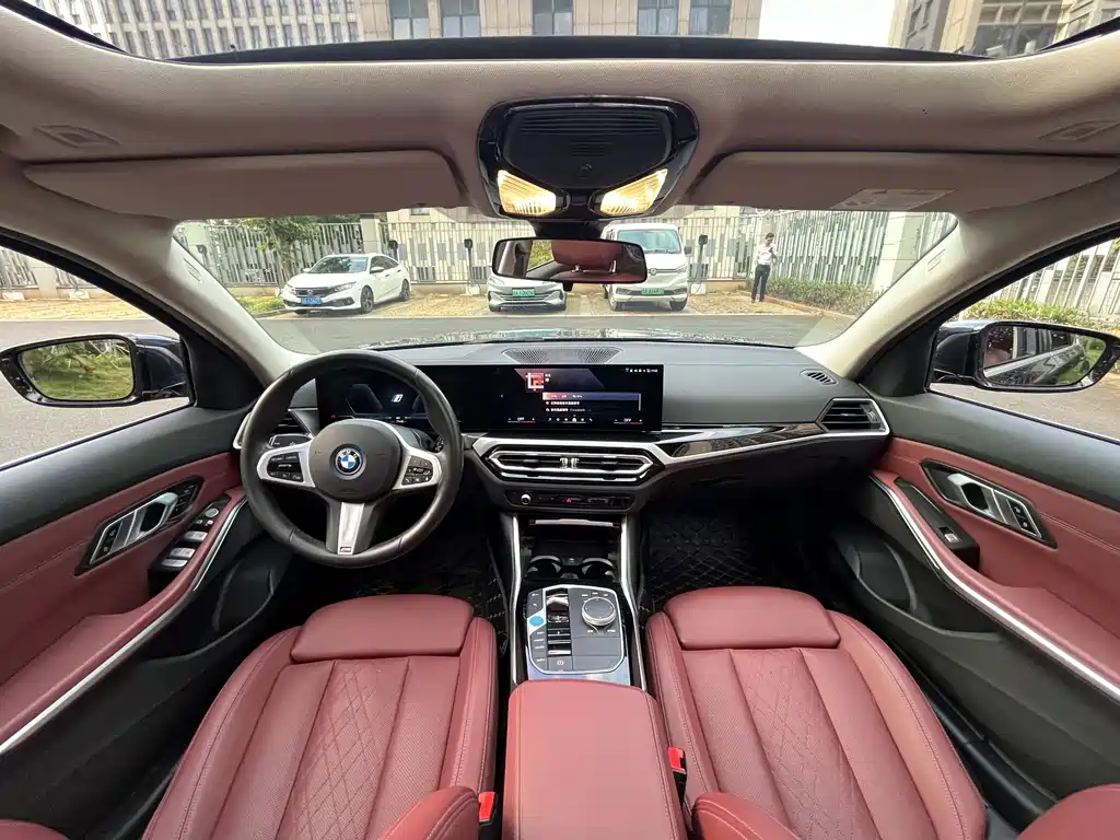 BMW BMW i3 2024 eDrive 35 L 2023 - thumbnail 4