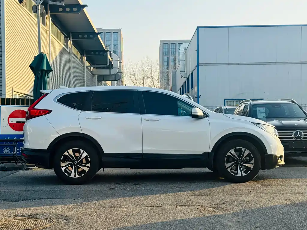 Honda Honda CR-V 2019 240TURBO CVT 2WD Comfort Edition China V 2019 - thumbnail 7
