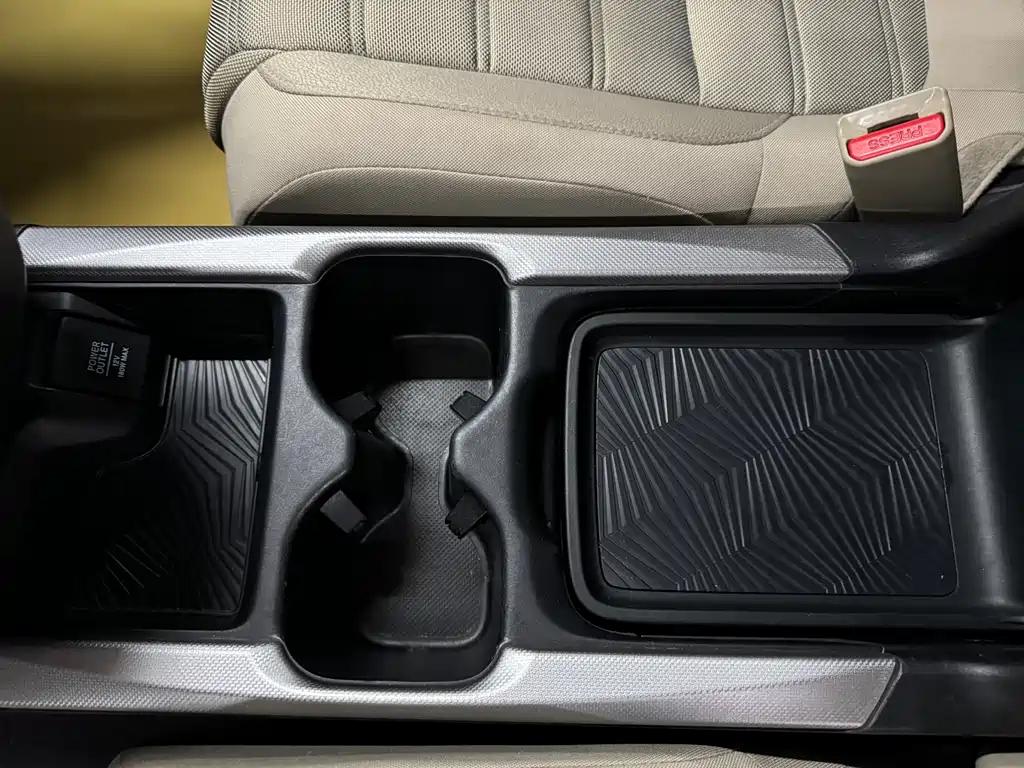 Honda Honda CR-V 2019 240TURBO CVT 2WD Comfort Edition China V 2019 - thumbnail 23