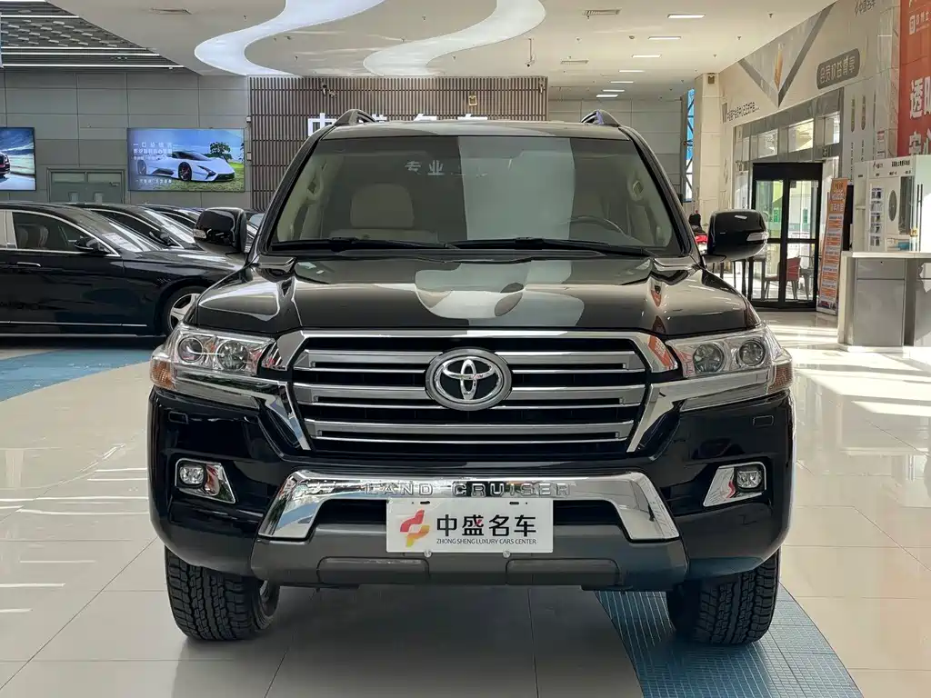Toyota Land Cruiser 2016 4.0L Automatic VX-R 2016 - thumbnail 2