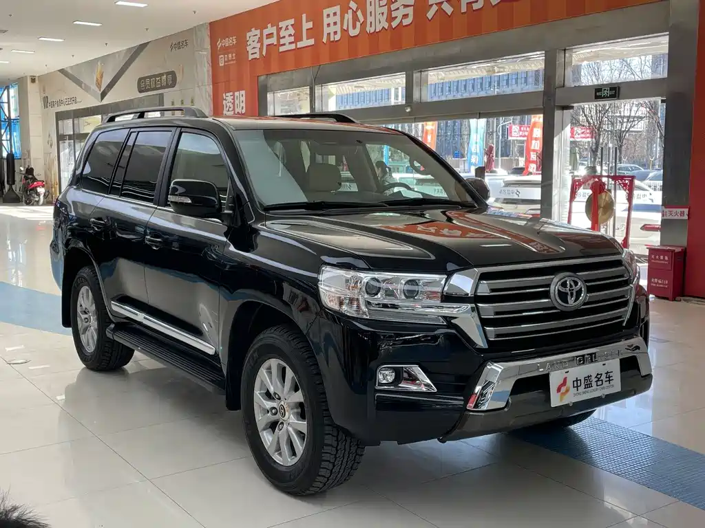 Toyota Land Cruiser 2016 4.0L Automatic VX-R 2016 - thumbnail 3