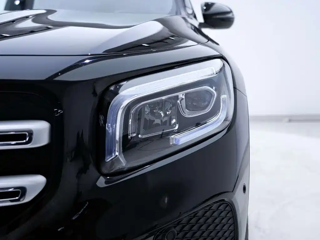 Mercedes-Benz Mercedes-Benz GLB 2023 GLB 200 Dynamic Edition 2023 - thumbnail 9