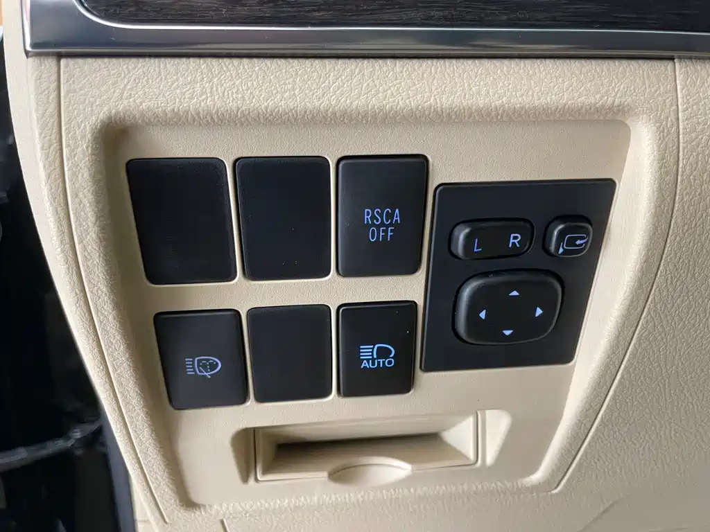 Toyota Land Cruiser 2016 4.0L Automatic VX-R 2016 - thumbnail 22