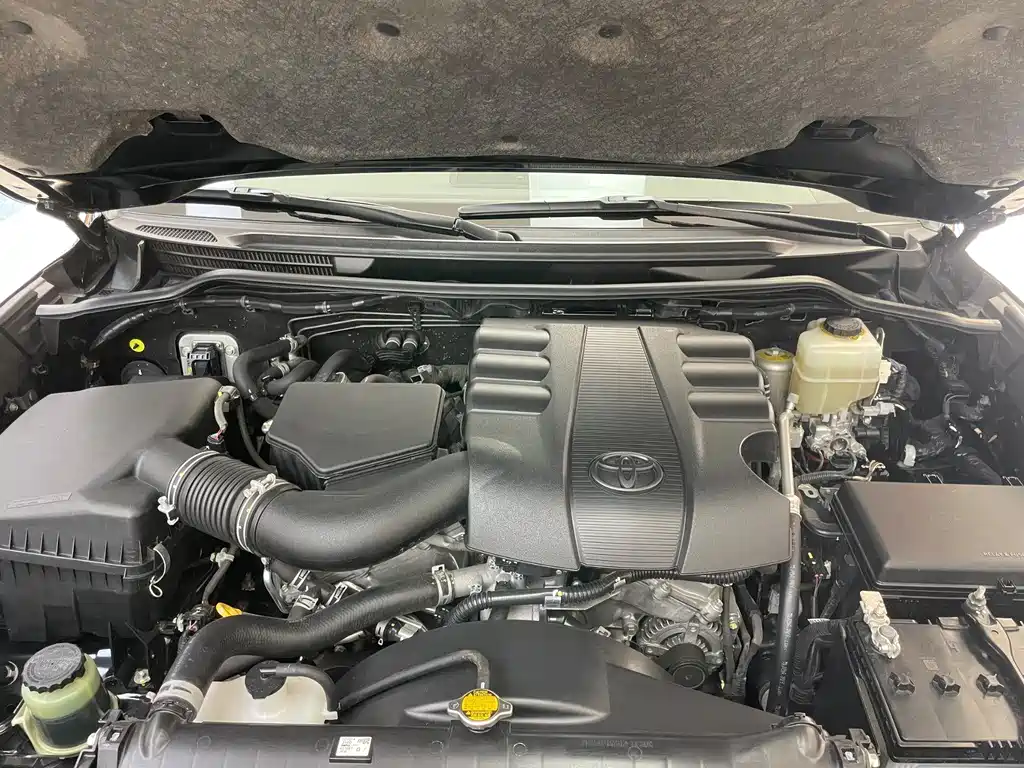 Toyota Land Cruiser 2016 4.0L Automatic VX-R 2016 - thumbnail 26