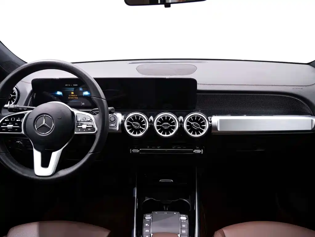 Mercedes-Benz Mercedes-Benz GLB 2023 GLB 200 Dynamic Edition 2023 - thumbnail 19