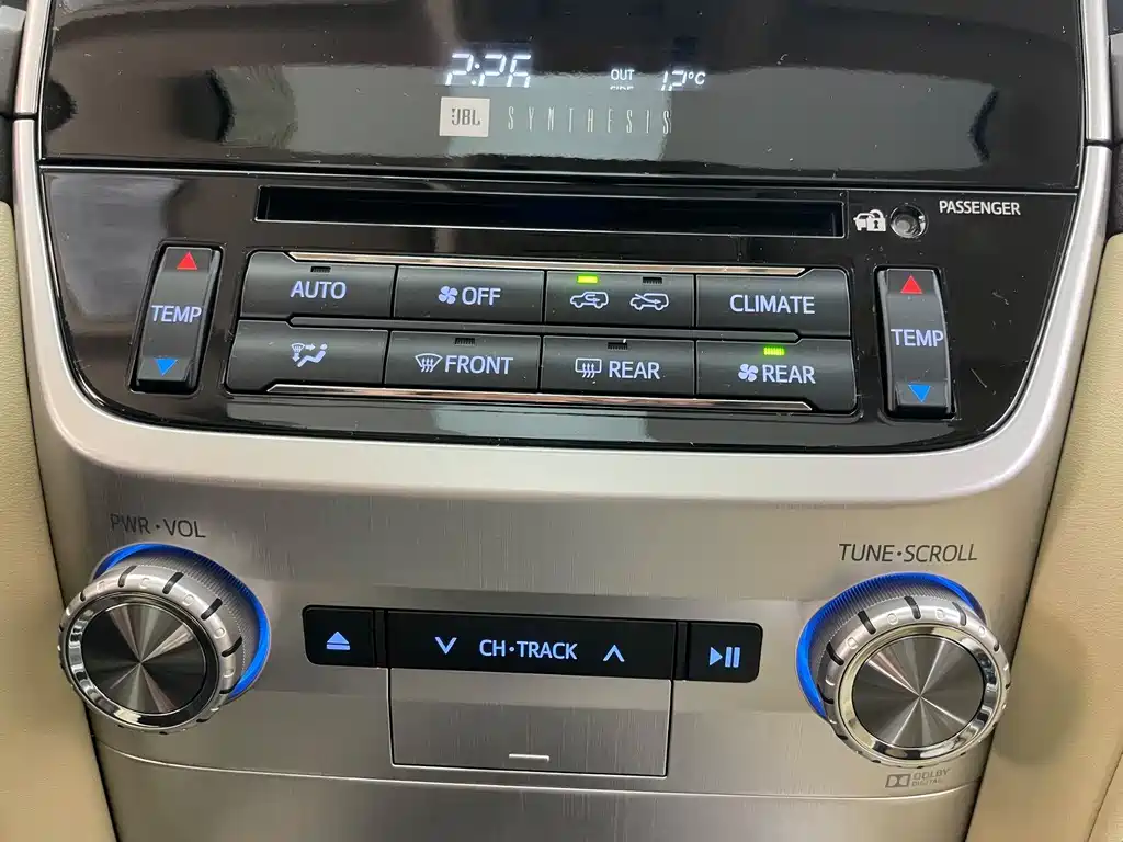 Toyota Land Cruiser 2016 4.0L Automatic VX-R 2016 - thumbnail 28