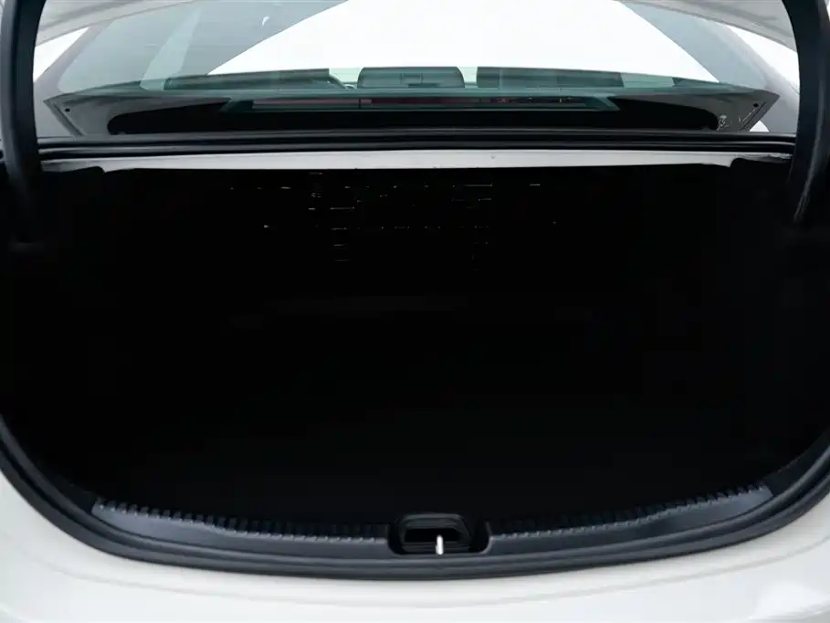 Mercedes-Benz Mercedes-Benz C-Class 2023 C 260 L Sport Edition 2023 - thumbnail 9