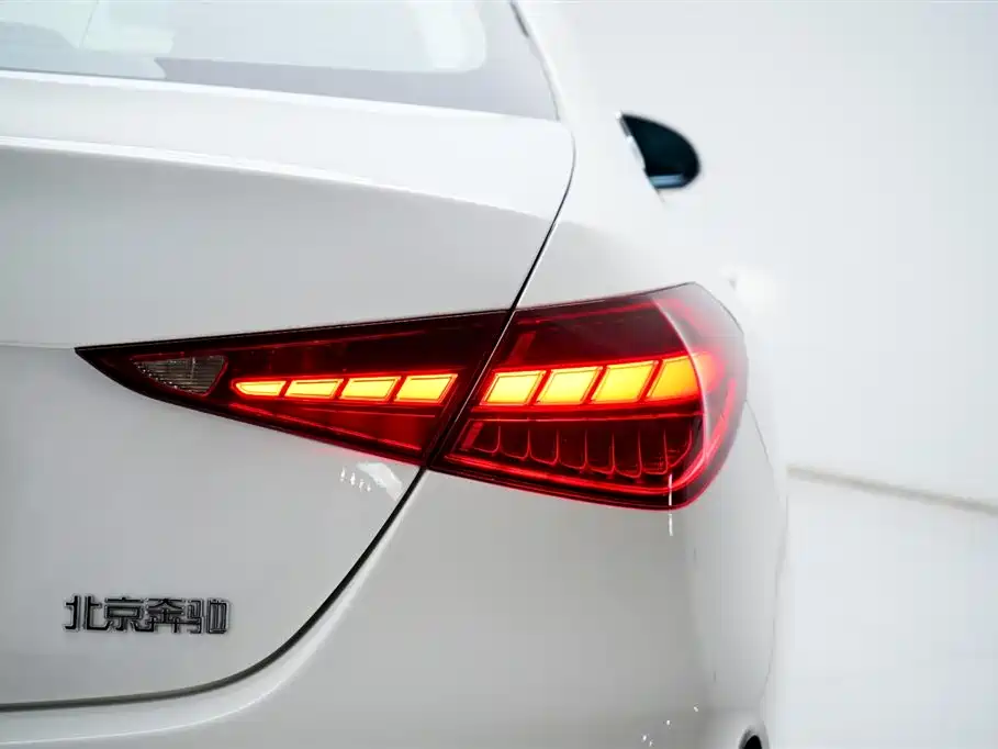 Mercedes-Benz Mercedes-Benz C-Class 2023 C 260 L Sport Edition 2023 - thumbnail 15