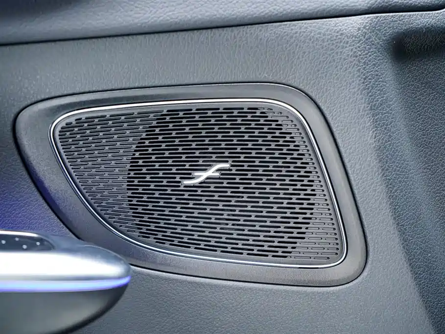 Mercedes-Benz Mercedes-Benz C-Class 2023 C 260 L Sport Edition 2023 - thumbnail 17