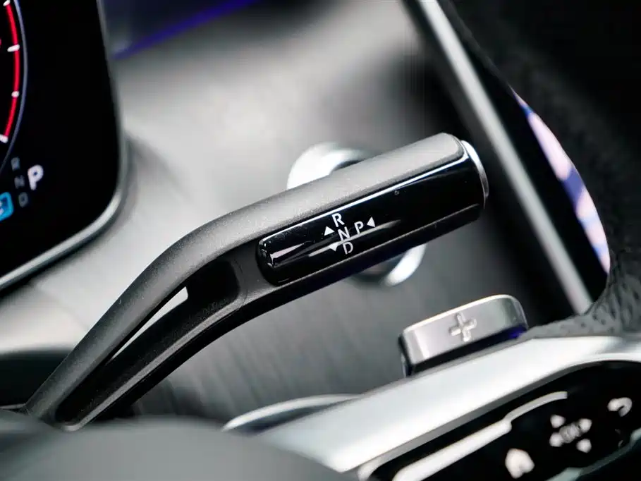 Mercedes-Benz Mercedes-Benz C-Class 2023 C 260 L Sport Edition 2023 - thumbnail 20