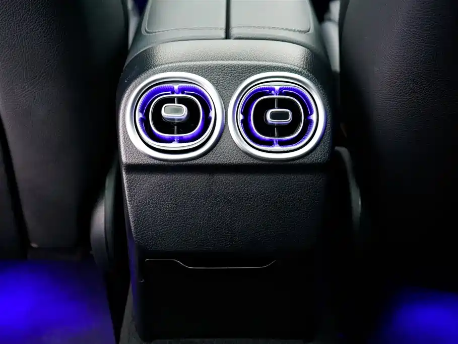 Mercedes-Benz Mercedes-Benz C-Class 2023 C 260 L Sport Edition 2023 - thumbnail 25