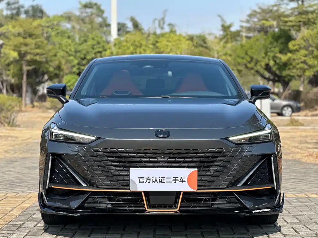 Changan Changan UNI-V 2023 1.5T Sport Edition 2023 - thumbnail 2