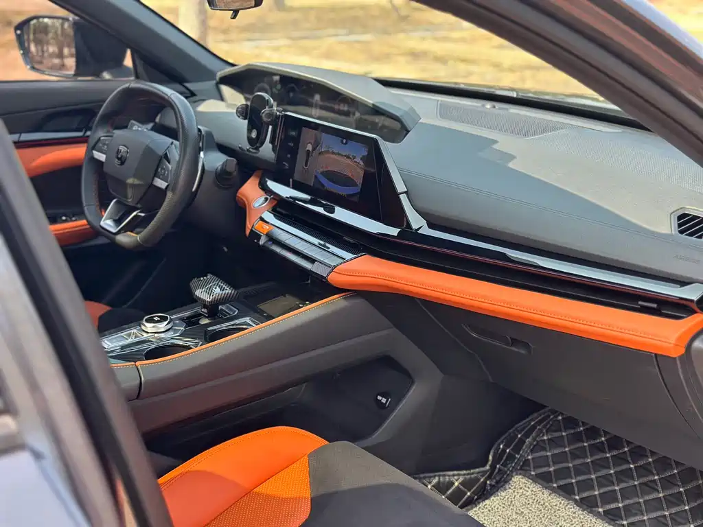 Changan Changan UNI-V 2023 1.5T Sport Edition 2023 - thumbnail 14