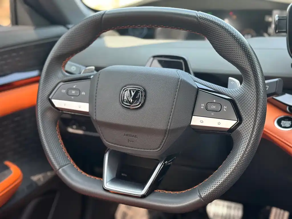 Changan Changan UNI-V 2023 1.5T Sport Edition 2023 - thumbnail 22