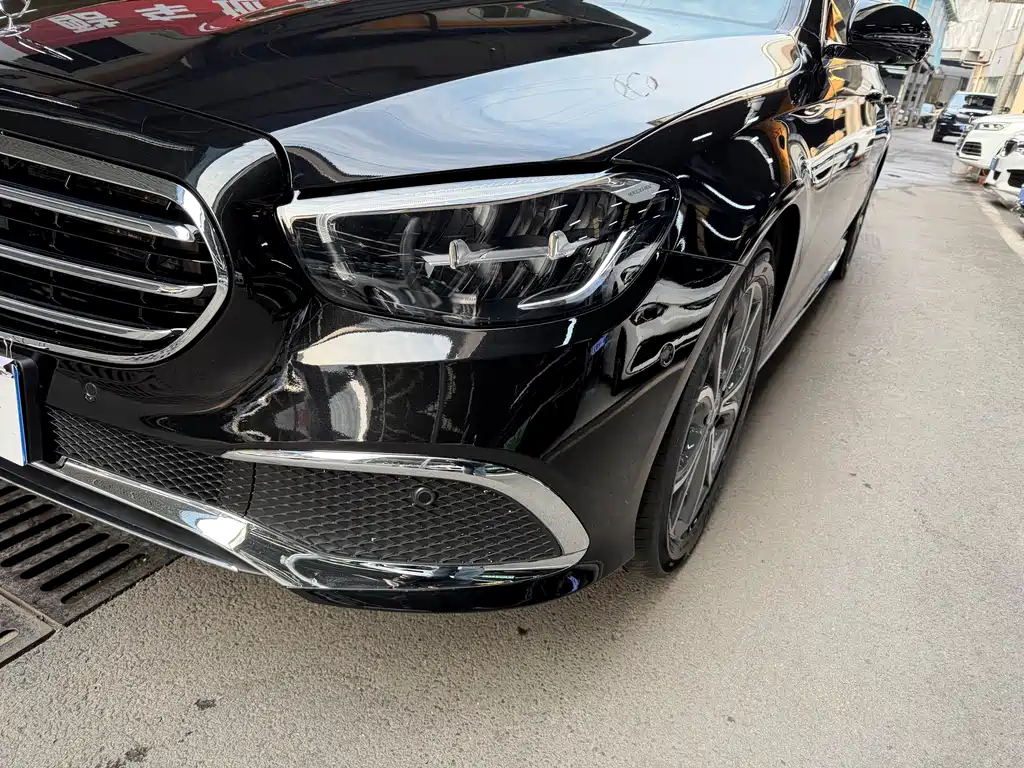 Mercedes-Benz Mercedes-Benz E-Class 2022 Model Year Facelift III E 300 L Sport Luxury 2022 - thumbnail 4