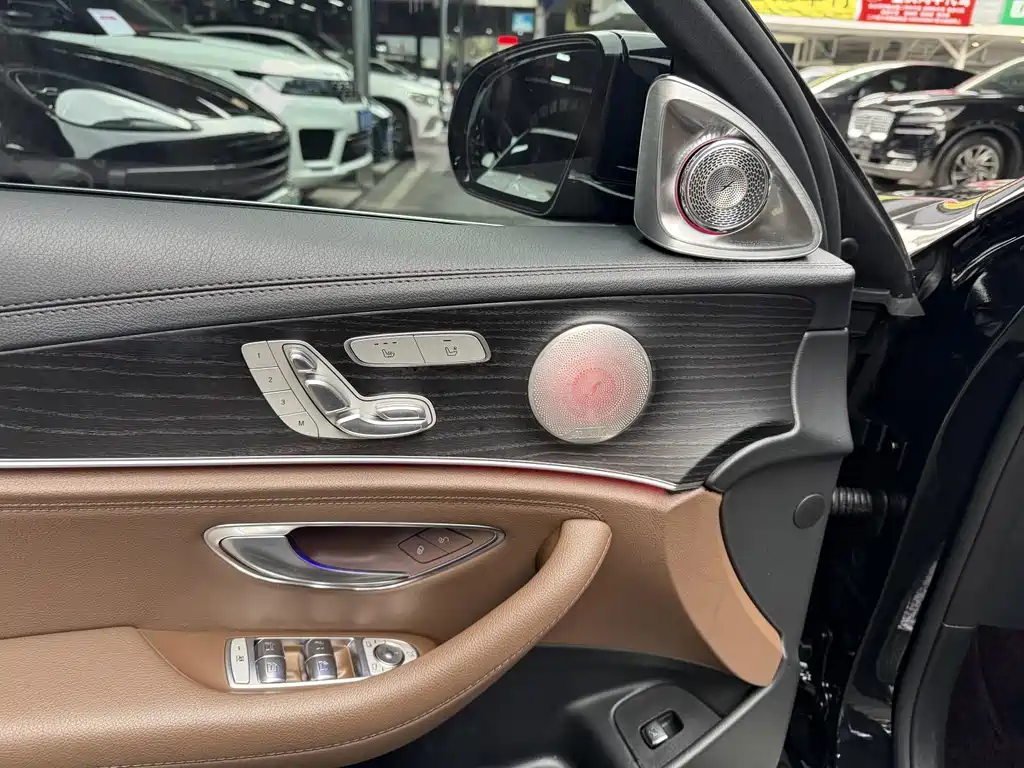 Mercedes-Benz Mercedes-Benz E-Class 2022 Model Year Facelift III E 300 L Sport Luxury 2022 - thumbnail 11
