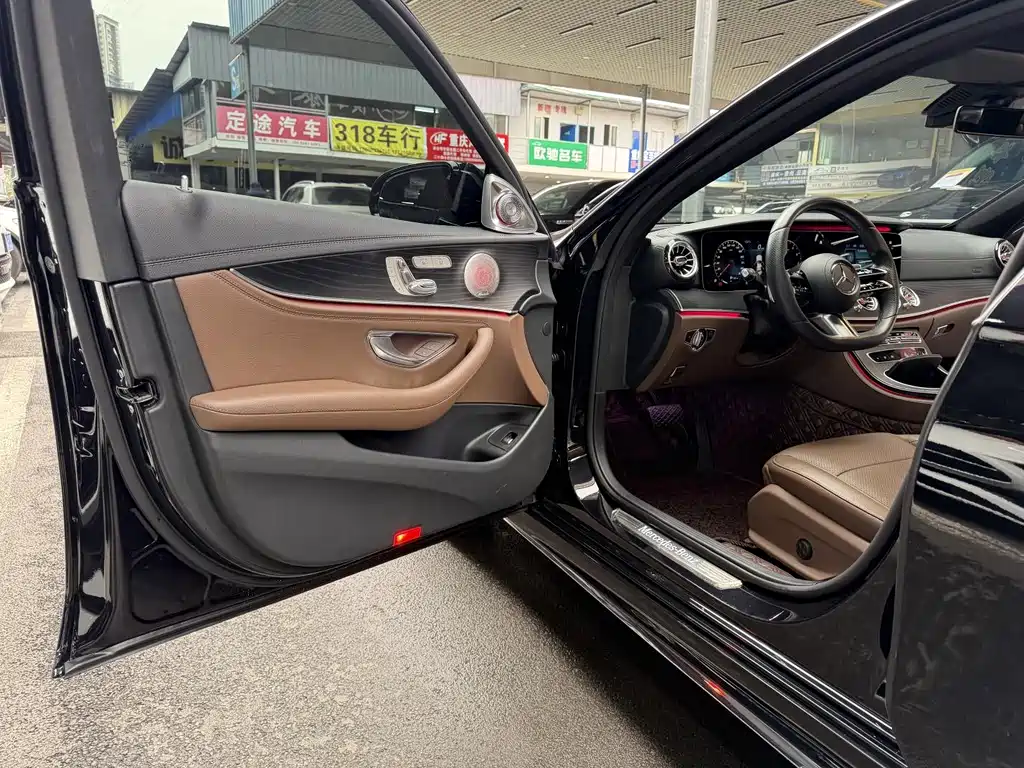 Mercedes-Benz Mercedes-Benz E-Class 2022 Model Year Facelift III E 300 L Sport Luxury 2022 - thumbnail 12