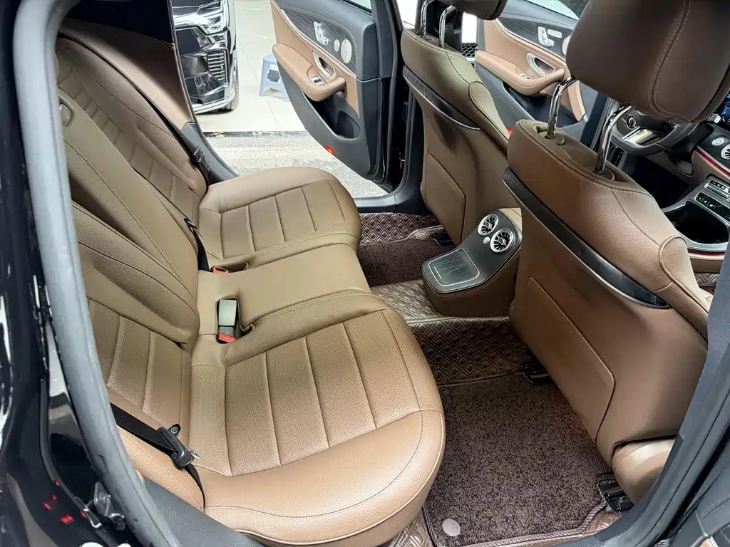 Mercedes-Benz Mercedes-Benz E-Class 2022 Model Year Facelift III E 300 L Sport Luxury 2022 - thumbnail 22