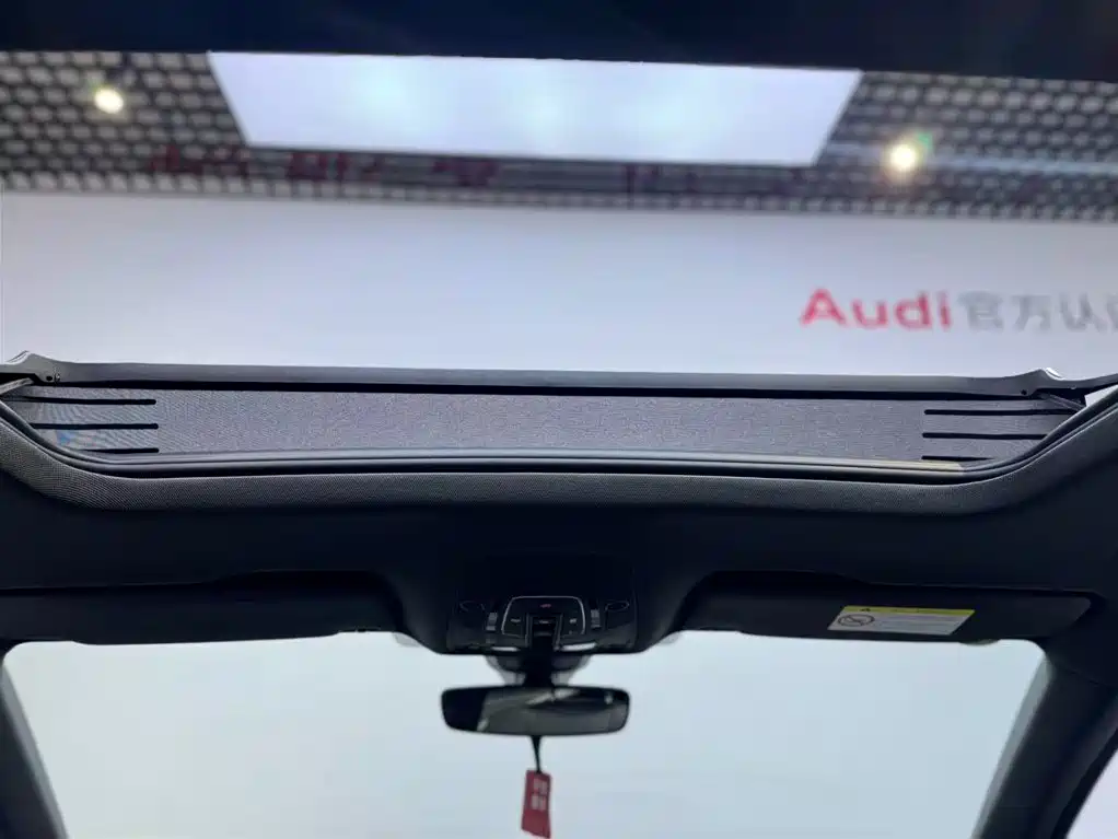 Audi Audi Q5L Sportback 2022 40 TFSI Luxury Edition 2023 - thumbnail 10