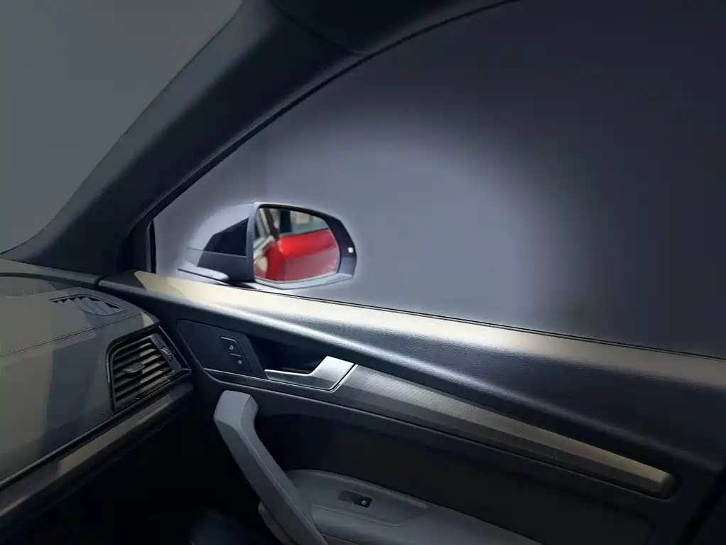 Audi Audi Q5L Sportback 2022 40 TFSI Luxury Edition 2023 - thumbnail 17