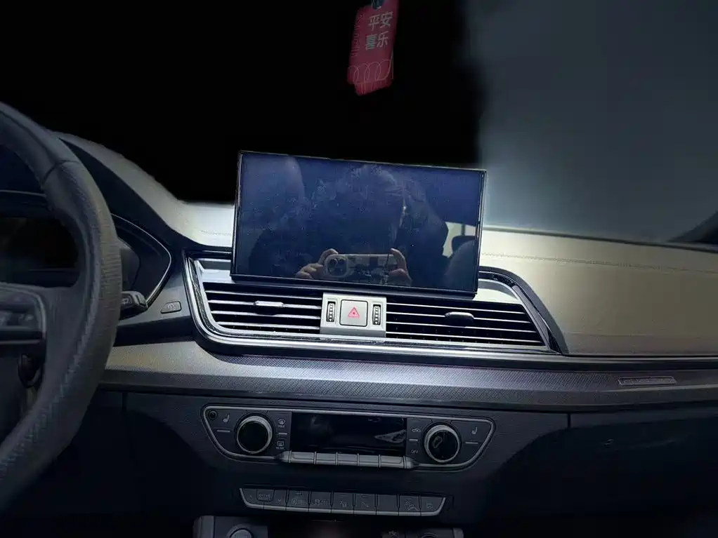 Audi Audi Q5L Sportback 2022 40 TFSI Luxury Edition 2023 - thumbnail 18