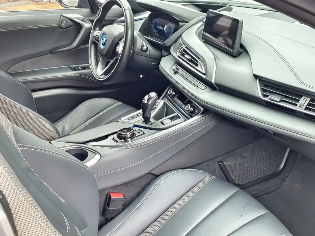 BMW BMW i8 2017 Protonic Black Limited Edition 2018 - thumbnail 18