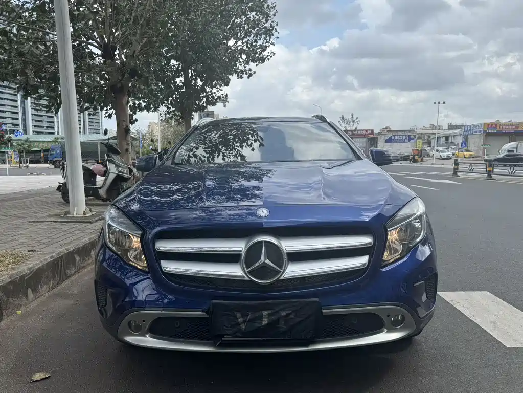 Mercedes-Benz Mercedes-Benz GLA 2016 GLA 200 Sport Edition 2017 - thumbnail 2