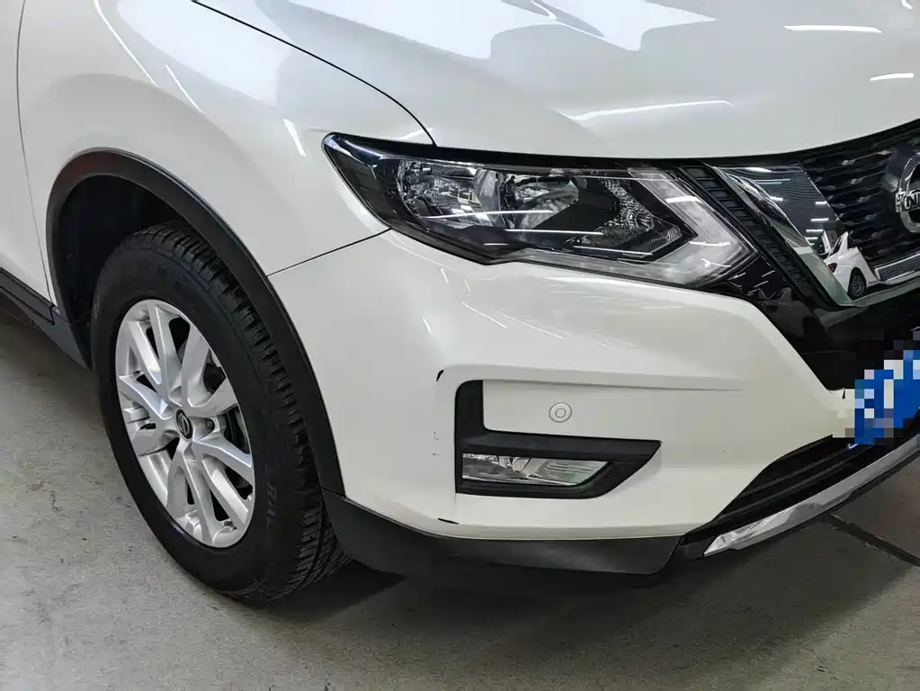 Nissan Nissan X-Trail 2017 2.0L CVT Comfort Edition 2WD 2018 - thumbnail 4