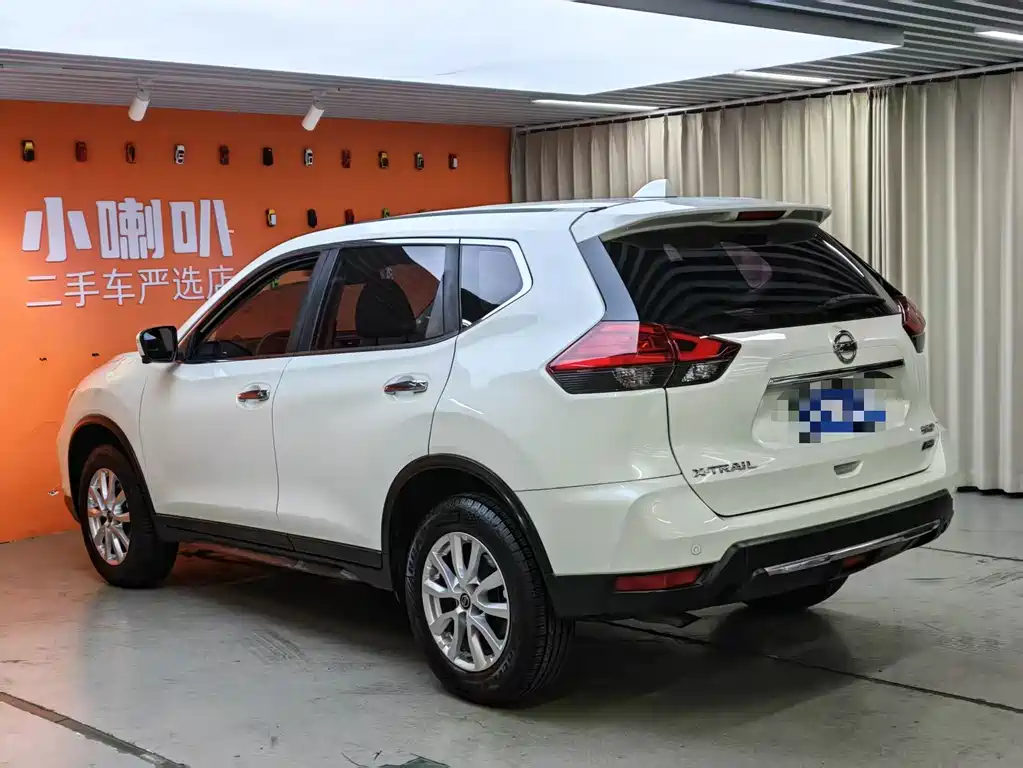 Nissan Nissan X-Trail 2017 2.0L CVT Comfort Edition 2WD 2018 - thumbnail 8