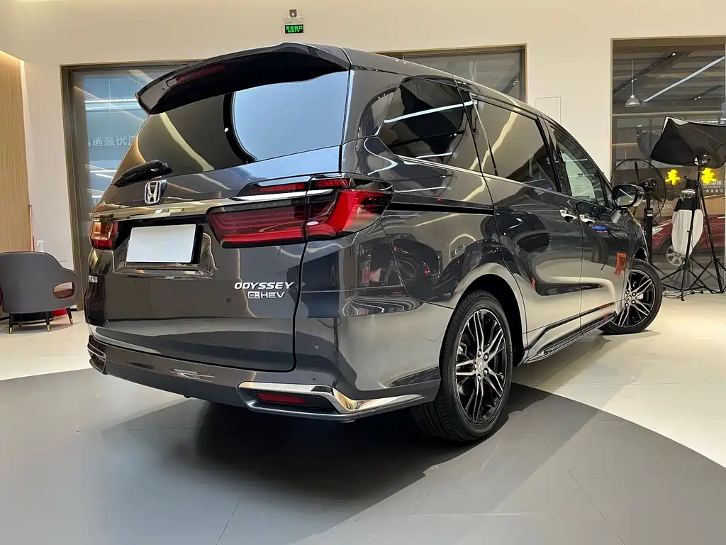 Honda Honda Odyssey 2022 2.0L e:HEV Elite Version 2022 - thumbnail 6
