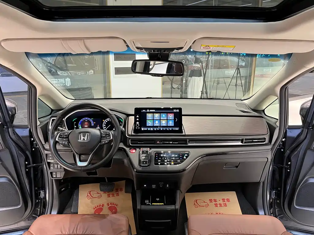 Honda Honda Odyssey 2022 2.0L e:HEV Elite Version 2022 - thumbnail 18