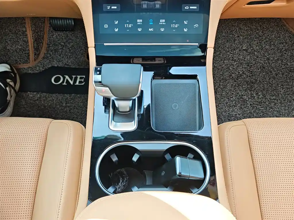 Li Auto Li ONE 2020 Extended-Range 7-Seat Version 2020 - thumbnail 16