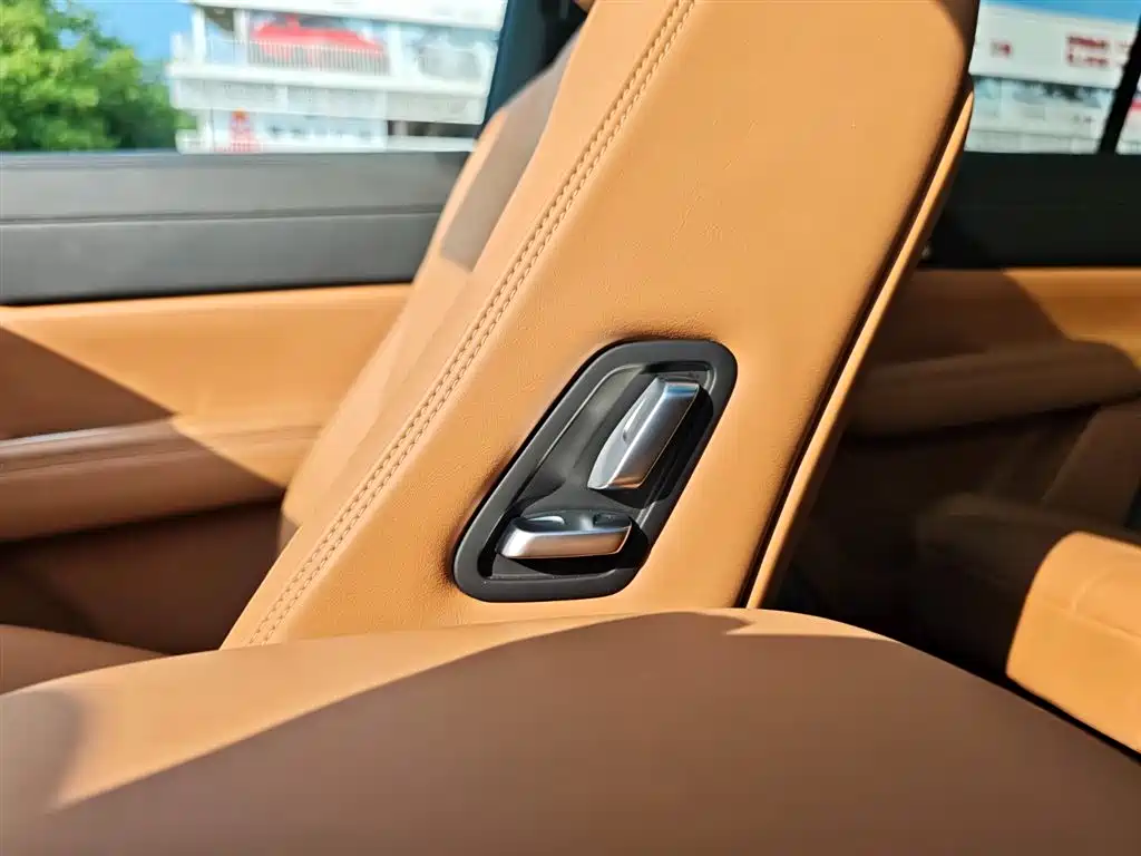 Li Auto Li ONE 2020 Extended-Range 7-Seat Version 2020 - thumbnail 24