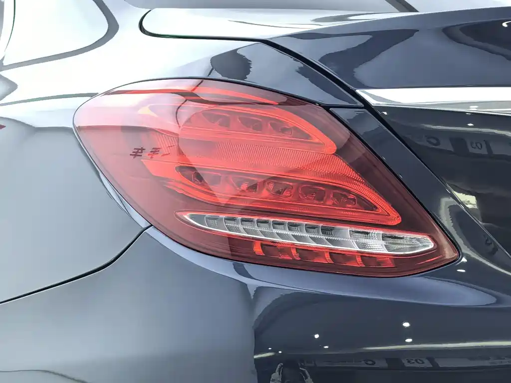 Mercedes-Benz Mercedes-Benz C-Class 2017 Model Year Facelift C 200 L Sport Edition 2018 - thumbnail 24