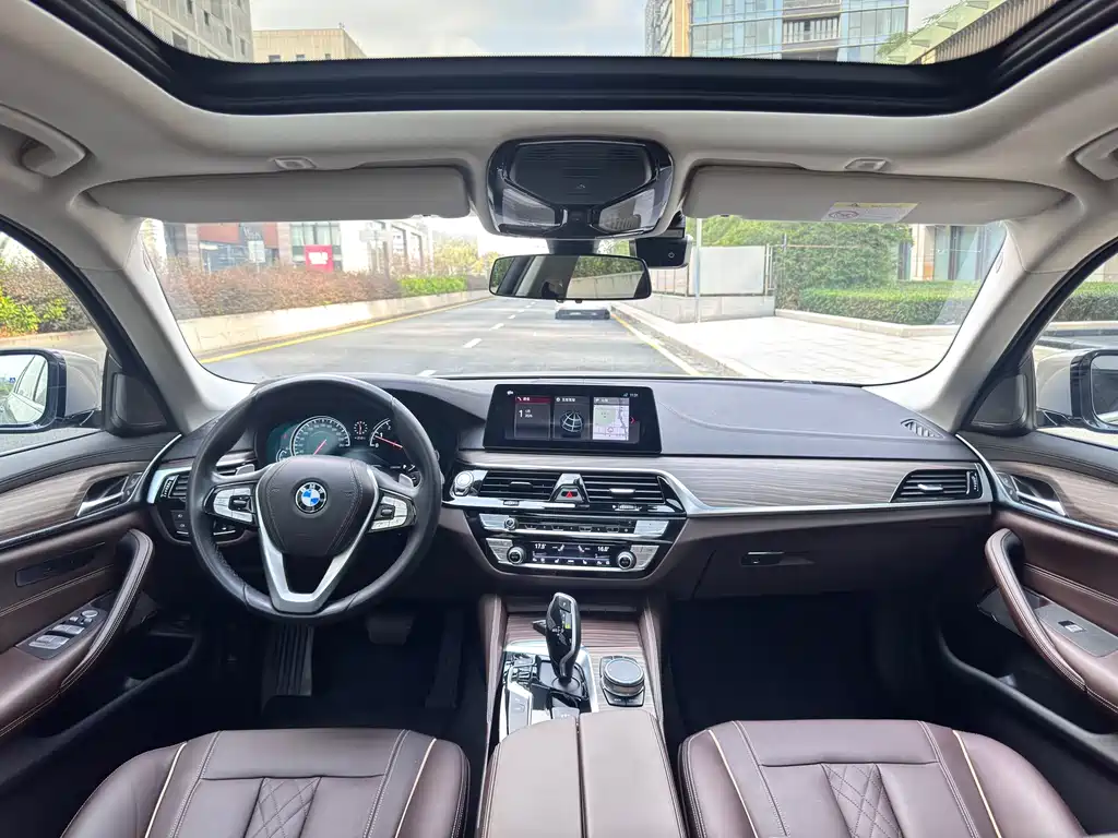 BMW BMW 5 Series 2018 Facelift 530Li M Sport Package 2018 - thumbnail 8
