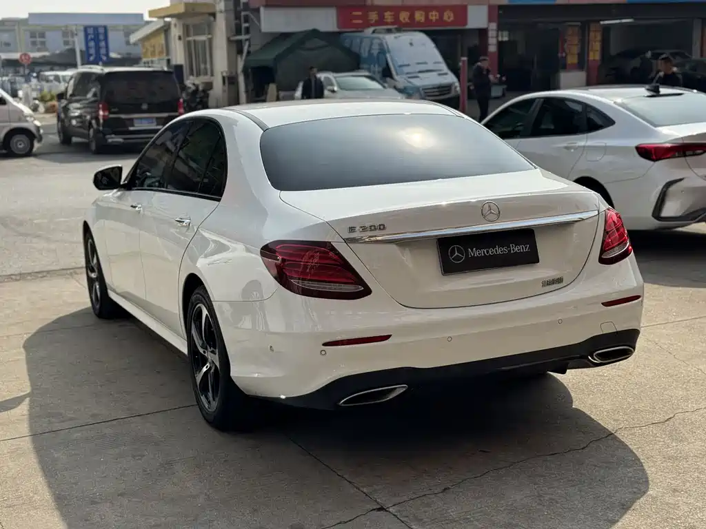 Mercedes-Benz Mercedes-Benz E-Class 2017 E 200 Sport 2018 - thumbnail 5