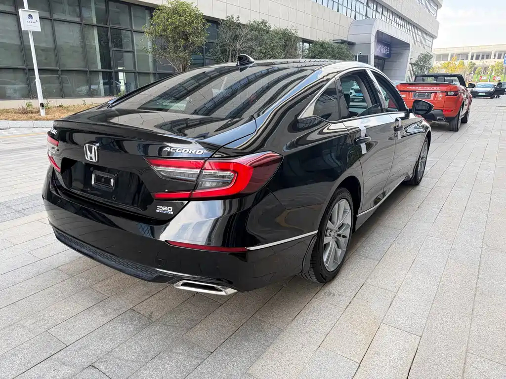 Honda Honda Accord 2022 260TURBO Luxury Edition 2021 - thumbnail 14