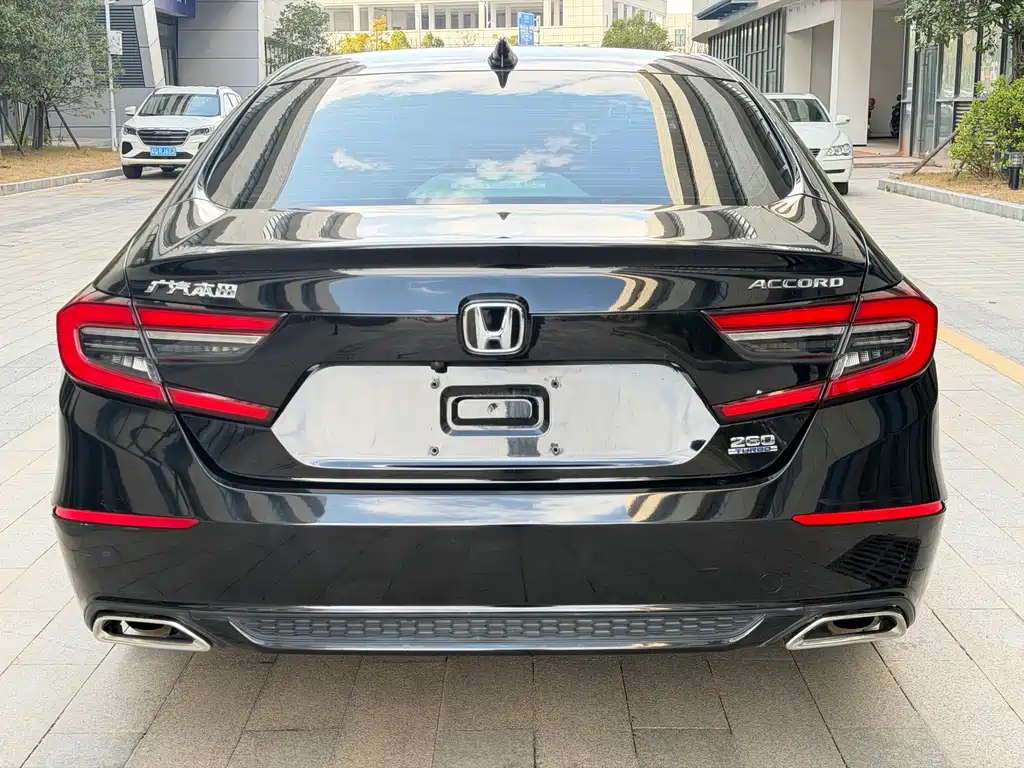 Honda Honda Accord 2022 260TURBO Luxury Edition 2021 - thumbnail 15