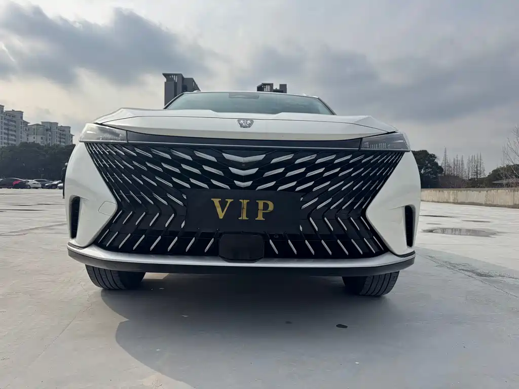 Roewe Roewe RX5 2023 1.5T Super Elite Edition 2022 - thumbnail 2