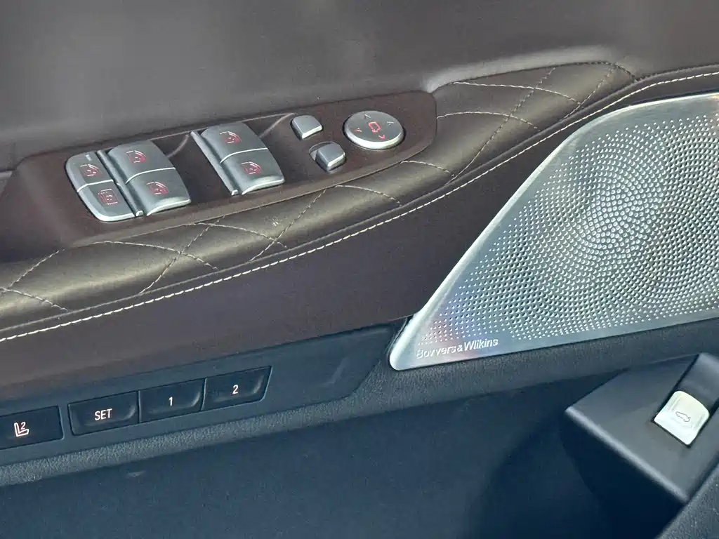 BMW BMW 7 Series 2019 Model Year Facelift 740Li Leading M Sport Package 2020 - thumbnail 6