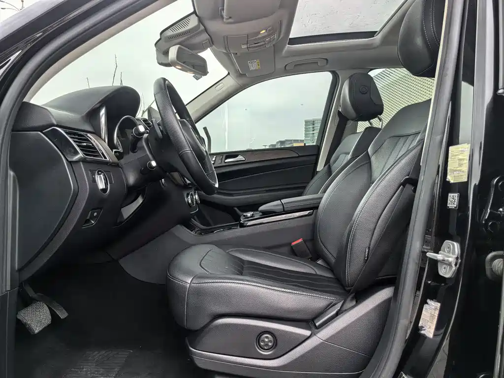 Mercedes-Benz Mercedes-Benz GLE 2017 GLE 320 4MATIC Luxury Model 2017 - thumbnail 7