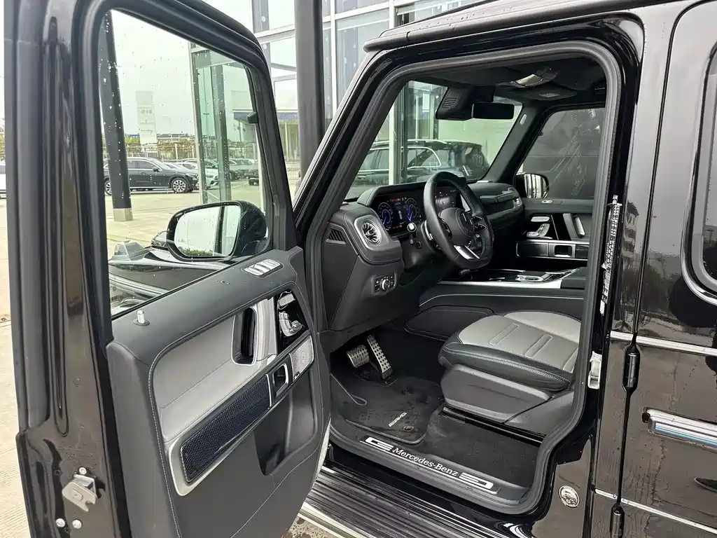 Mercedes-Benz Mercedes-Benz G-Class Electric 2025 G580 First Edition 2025 - thumbnail 13