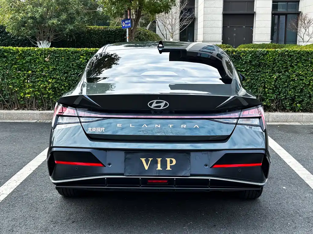 Hyundai Hyundai Elantra 2023 1.5L CVT LUX Premium Edition 2024 - thumbnail 7