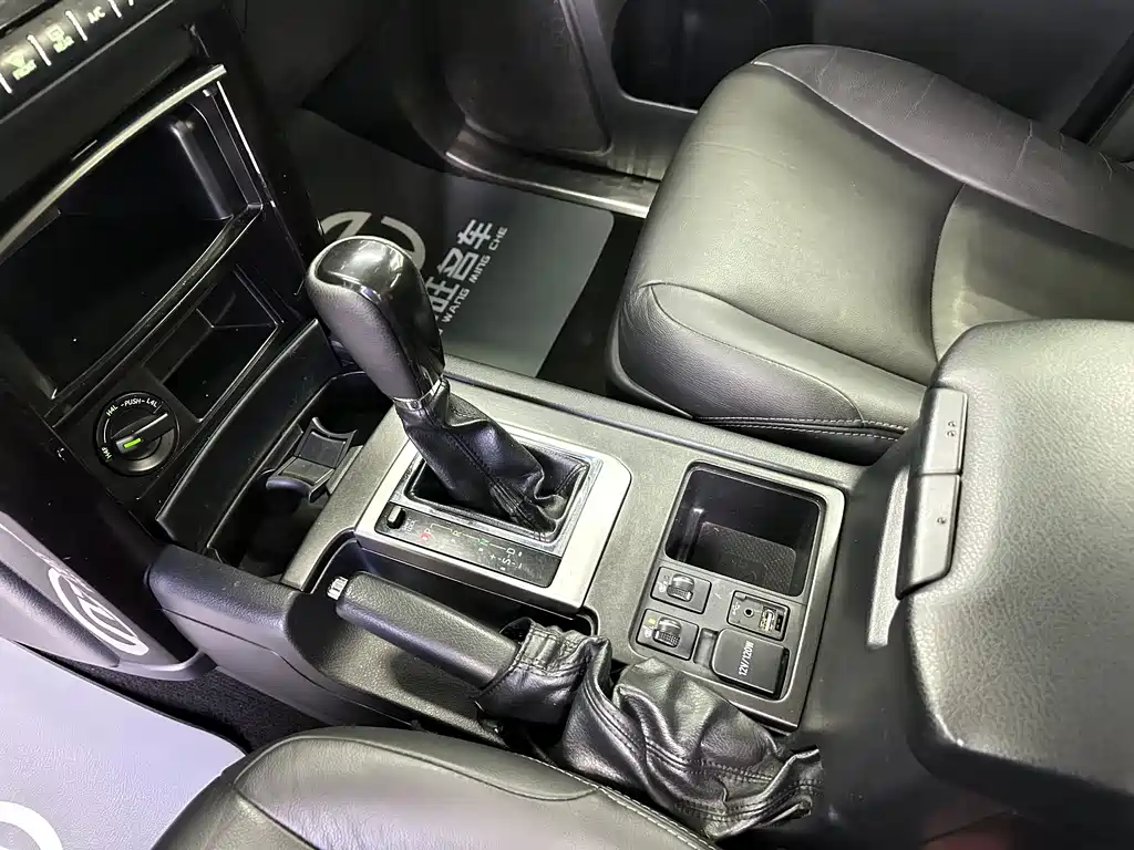 Toyota Toyota Prado 2016 2.7L Automatic Standard Edition 2016 - thumbnail 10