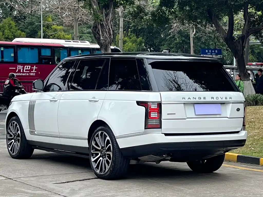 Land Rover Range Rover 2014 3.0 TDV6 Vogue SE Autobiography Long Wheelbase 2018 - thumbnail 7